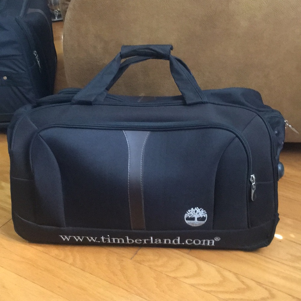 Smaller Sized Luggage Bag (22 inch)